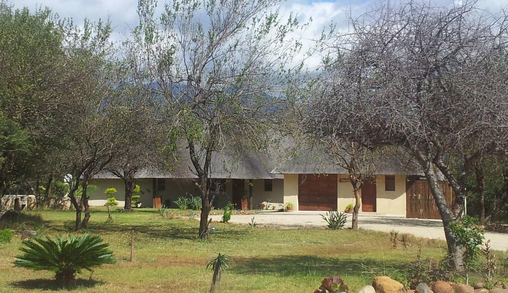 Stunning Mountain Views From A 3-Bedroom Home With Pool โฮดสปรูท ห้อง รูปภาพ
