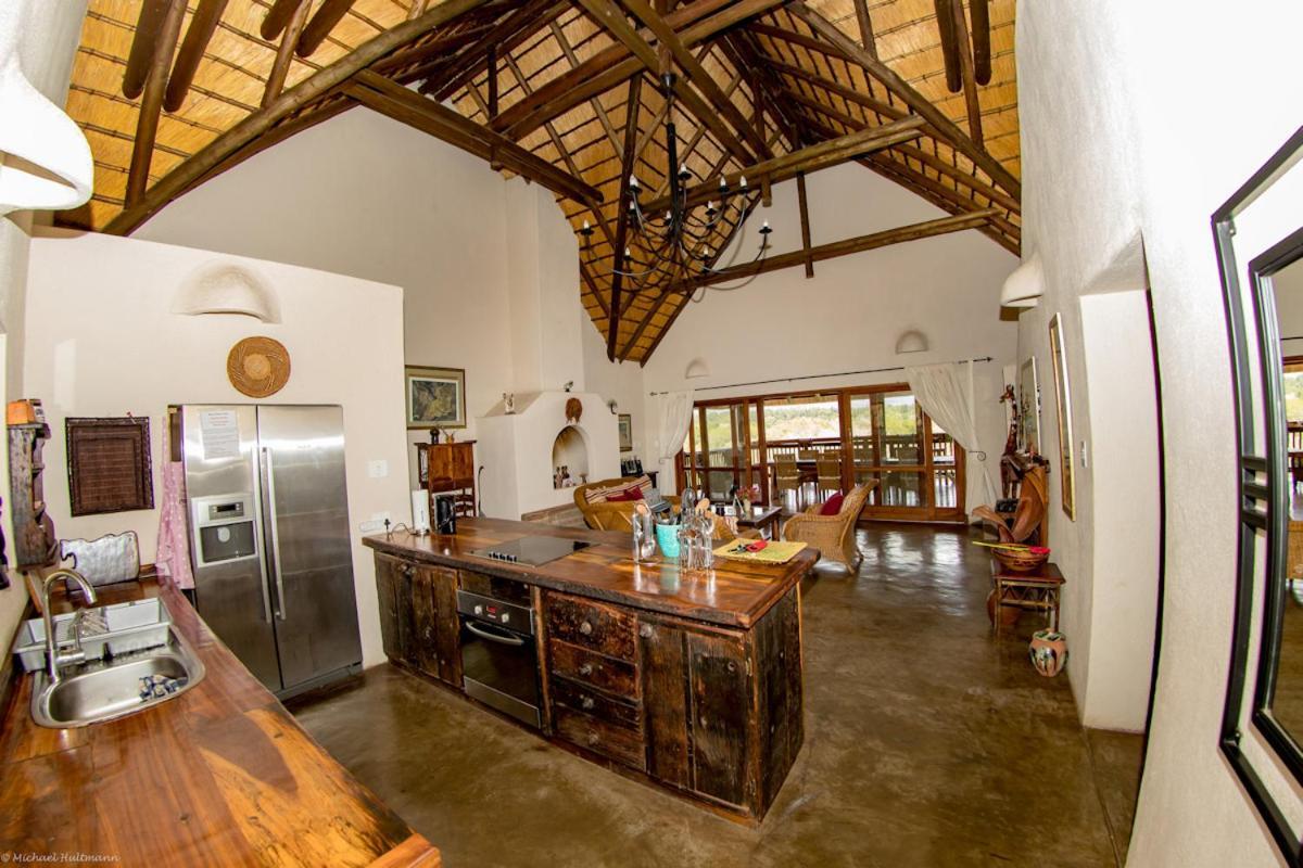 Stunning Mountain Views From A 3-Bedroom Home With Pool โฮดสปรูท ภายนอก รูปภาพ